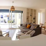 Апартаменты Casas Do 6pax Piscina Privativa By Portugal Hideaway